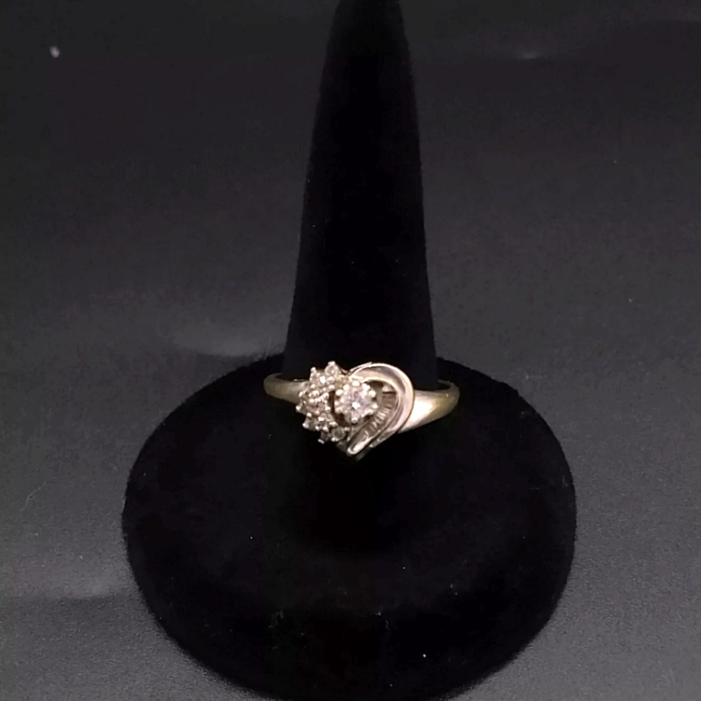 Zales 14k White Gold Natural Diamond Shadow Heart Ring 1/4 CT. Size 7.75